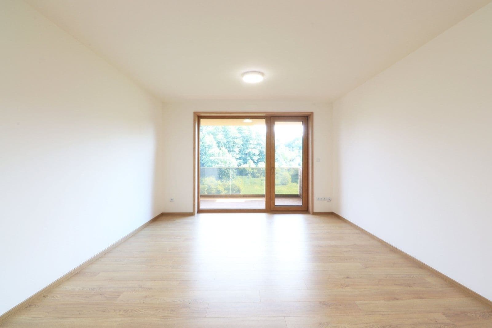 Studio flat to rent, 37 m², Lázeňská, Slaný, Středočeský Region Studio flat to rent, 37 m², Lázeňská, Slaný, Středočeský Region