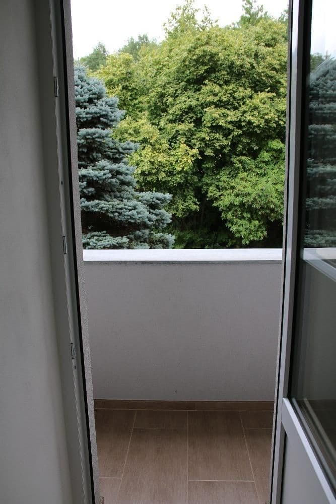 2 bedroom flat to rent, 73 m², Na Okrouhlíku, Prague, Prague 2 bedroom flat to rent, 73 m², Na Okrouhlíku, Prague, Prague