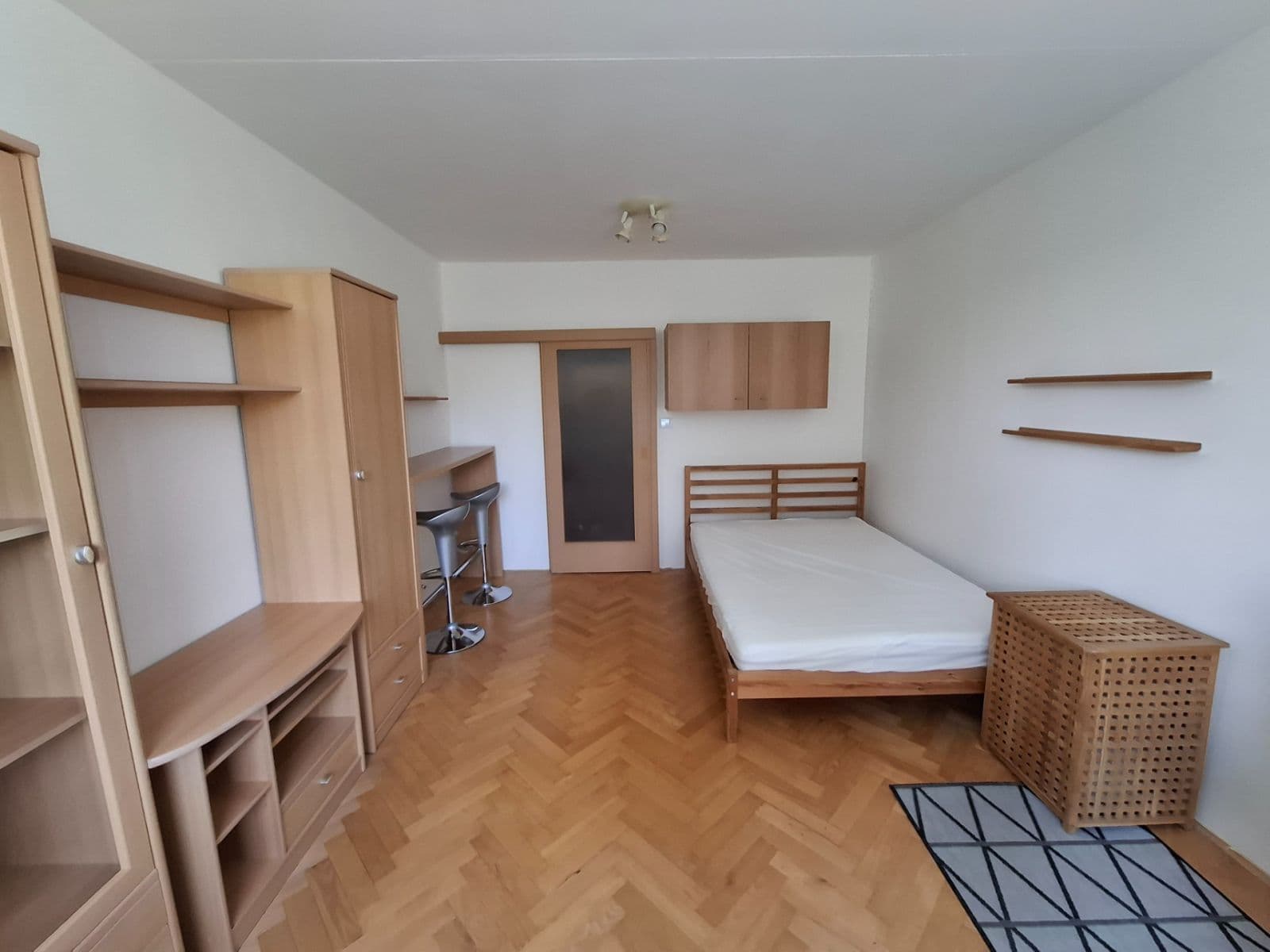 Studio flat to rent, 28 m², Palackého třída, Brno, Jihomoravský Region Studio flat to rent, 28 m², Palackého třída, Brno, Jihomoravský Region