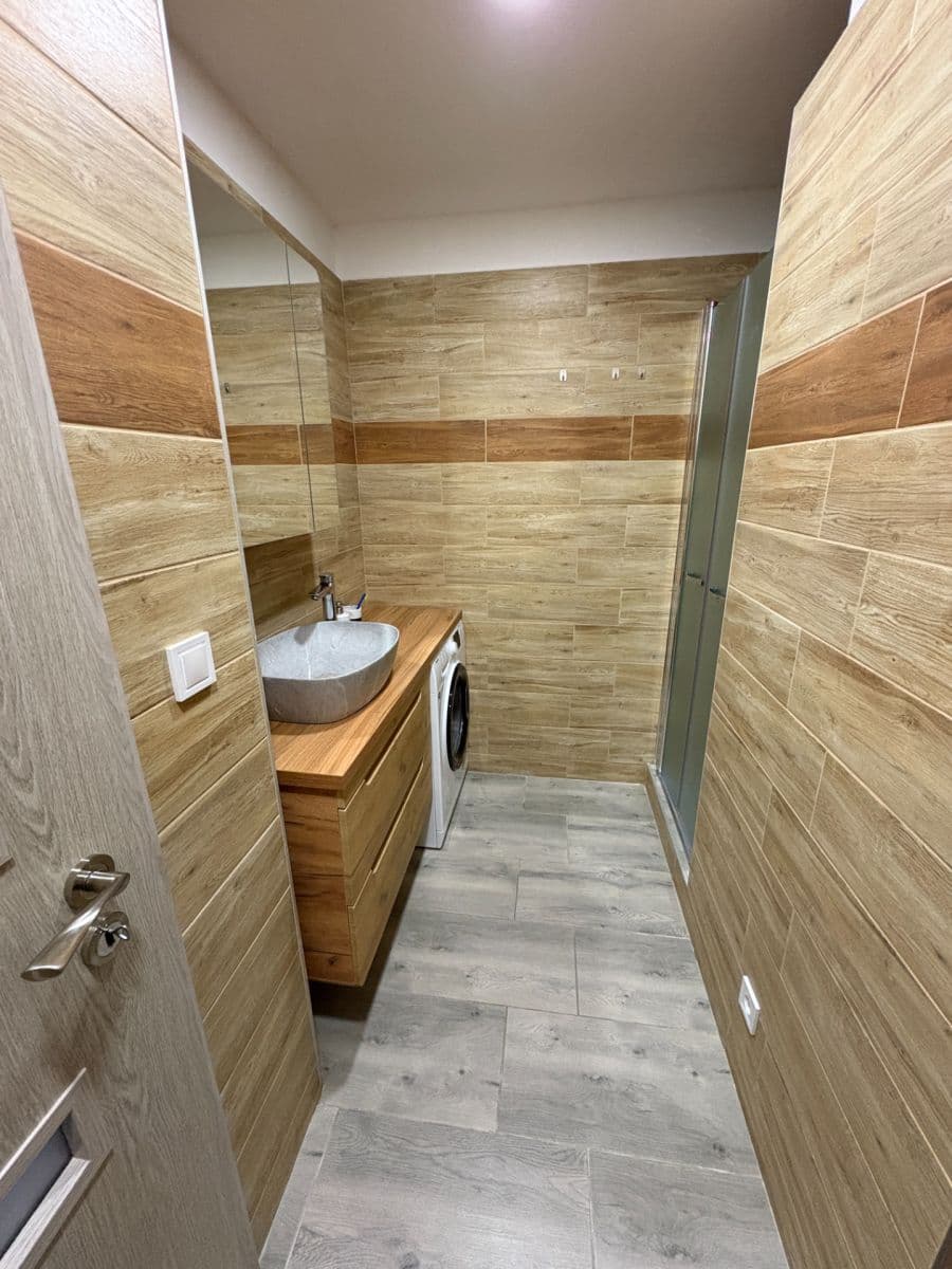 1 bedroom flat to rent, 40 m², Mládežnická, Jirkov, Ústecký Region 1 bedroom flat to rent, 40 m², Mládežnická, Jirkov, Ústecký Region