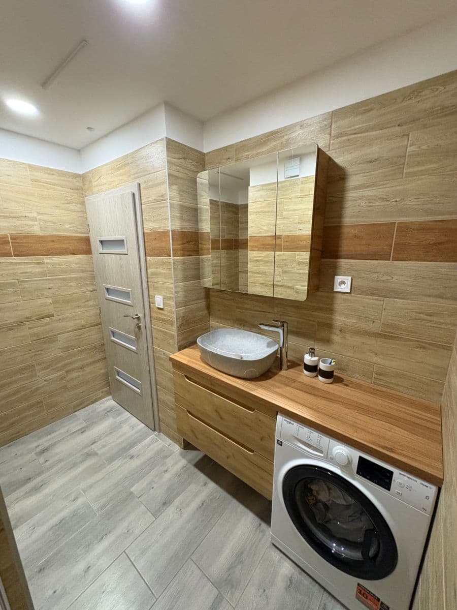 1 bedroom flat to rent, 40 m², Mládežnická, Jirkov, Ústecký Region 1 bedroom flat to rent, 40 m², Mládežnická, Jirkov, Ústecký Region