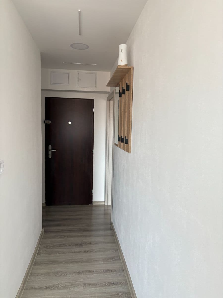 1 bedroom flat to rent, 40 m², Mládežnická, Jirkov, Ústecký Region 1 bedroom flat to rent, 40 m², Mládežnická, Jirkov, Ústecký Region