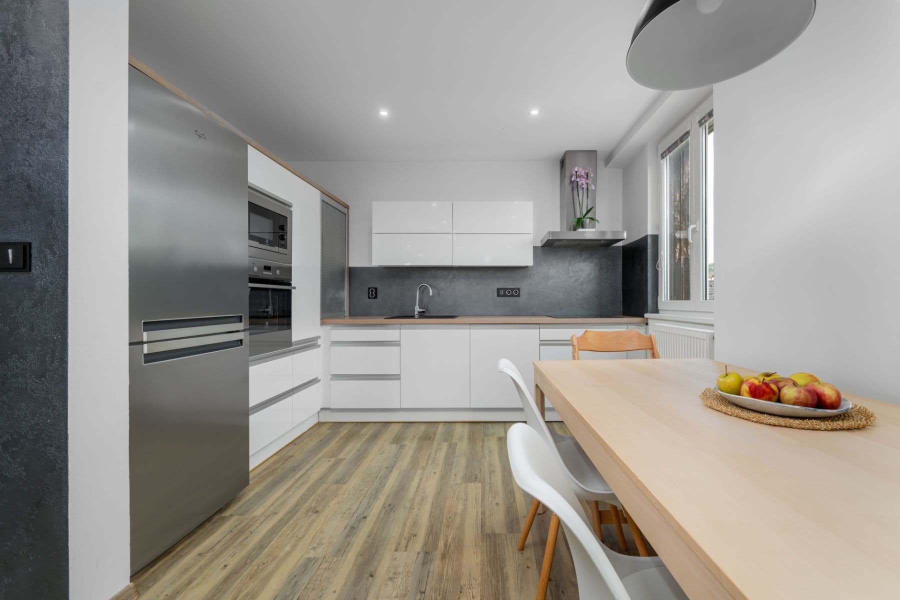 2 bedroom with open-plan kitchen flat for sale, 96 m², Na Valech, Liberec, Liberecký Region 2 bedroom with open-plan kitchen flat for sale, 96 m², Na Valech, Liberec, Liberecký Region