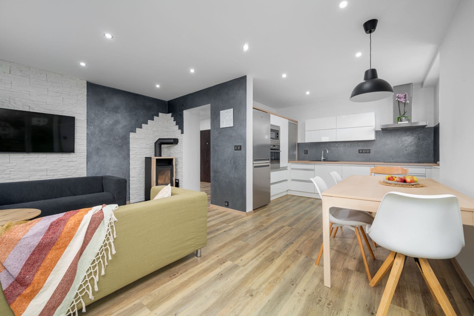 2 bedroom with open-plan kitchen flat for sale, 96 m², Na Valech, Liberec, Liberecký Region 2 bedroom with open-plan kitchen flat for sale, 96 m², Na Valech, Liberec, Liberecký Region