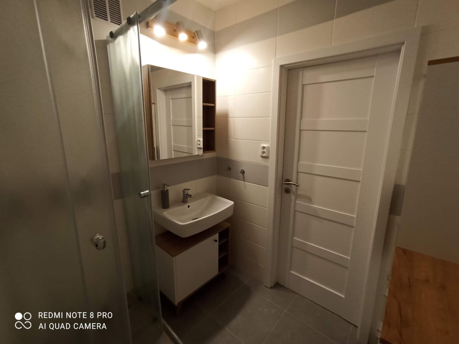 2 bedroom flat to rent, 52 m², Hlivická, Prague, Prague 2 bedroom flat to rent, 52 m², Hlivická, Prague, Prague