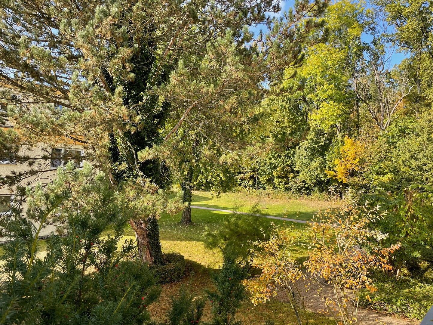 2 bedroom with open-plan kitchen flat to rent, 115 m², Göppingen, Baden-Württemberg 2 bedroom with open-plan kitchen flat to rent, 115 m², Göppingen, Baden-Württemberg