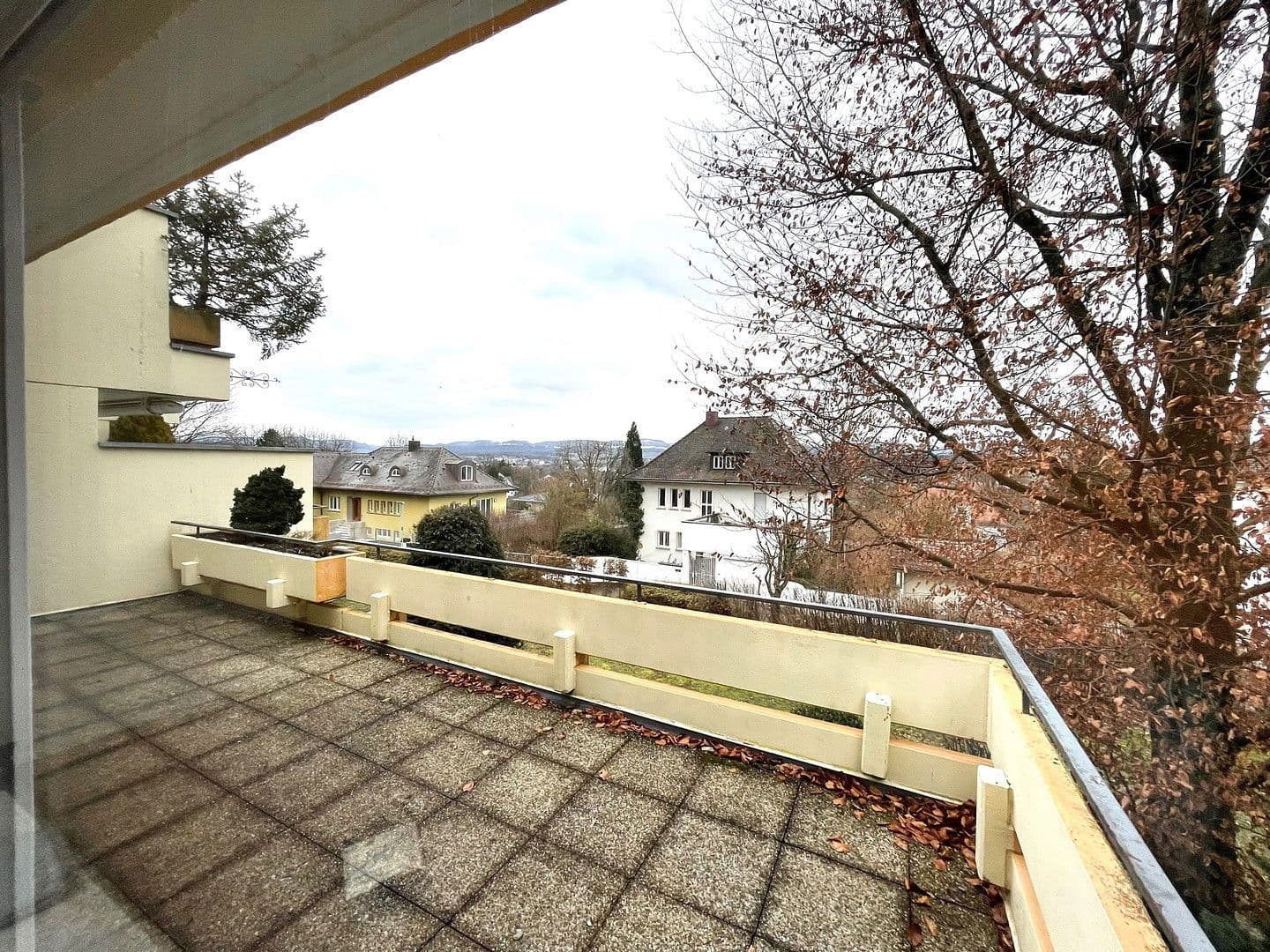 2 bedroom with open-plan kitchen flat to rent, 115 m², Göppingen, Baden-Württemberg 2 bedroom with open-plan kitchen flat to rent, 115 m², Göppingen, Baden-Württemberg