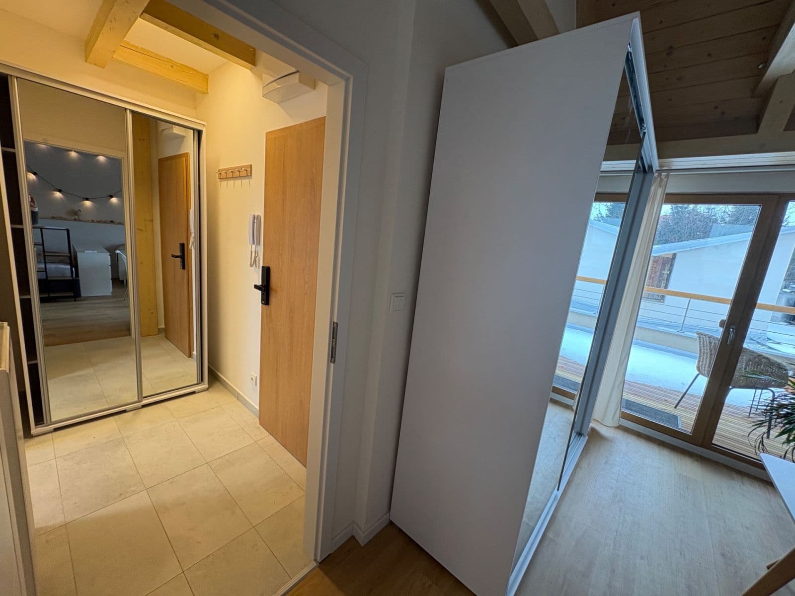 Studio flat to rent, 31 m², Národních hrdinů, Prague, Prague Studio flat to rent, 31 m², Národních hrdinů, Prague, Prague