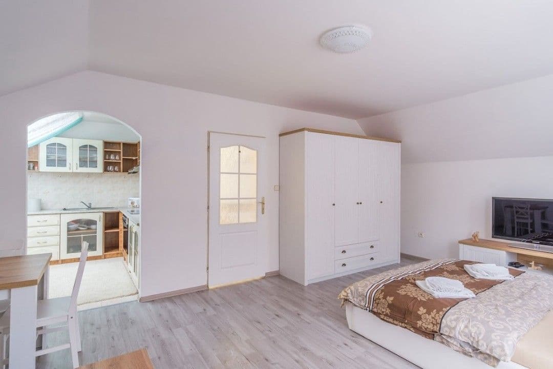 house for sale, 440 m², Údolní, Úštěk, Ústecký Region house for sale, 440 m², Údolní, Úštěk, Ústecký Region