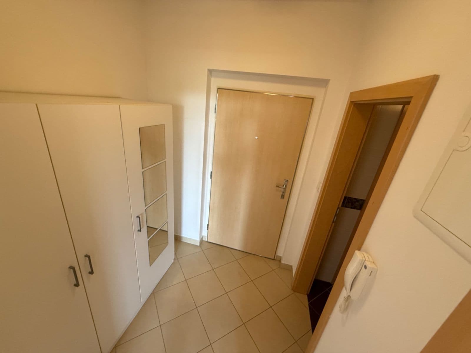 Studio flat to rent, 41 m², Pavla Beneše, Prague, Prague Studio flat to rent, 41 m², Pavla Beneše, Prague, Prague