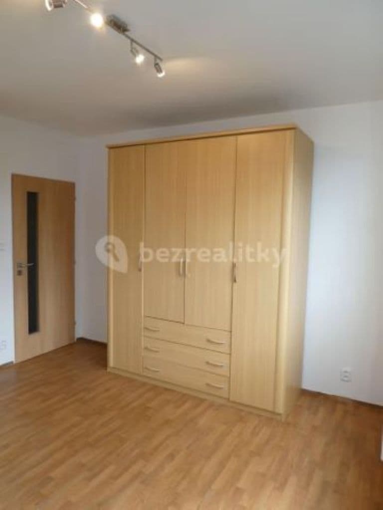 3 bedroom flat to rent, 75 m², Lešenská, Prague, Prague 3 bedroom flat to rent, 75 m², Lešenská, Prague, Prague