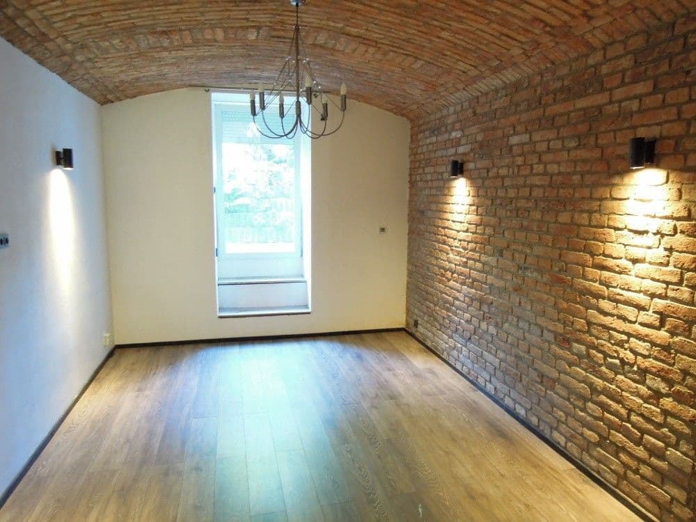 1 bedroom flat to rent, 49 m², Seifertova, Prague, Prague 1 bedroom flat to rent, 49 m², Seifertova, Prague, Prague
