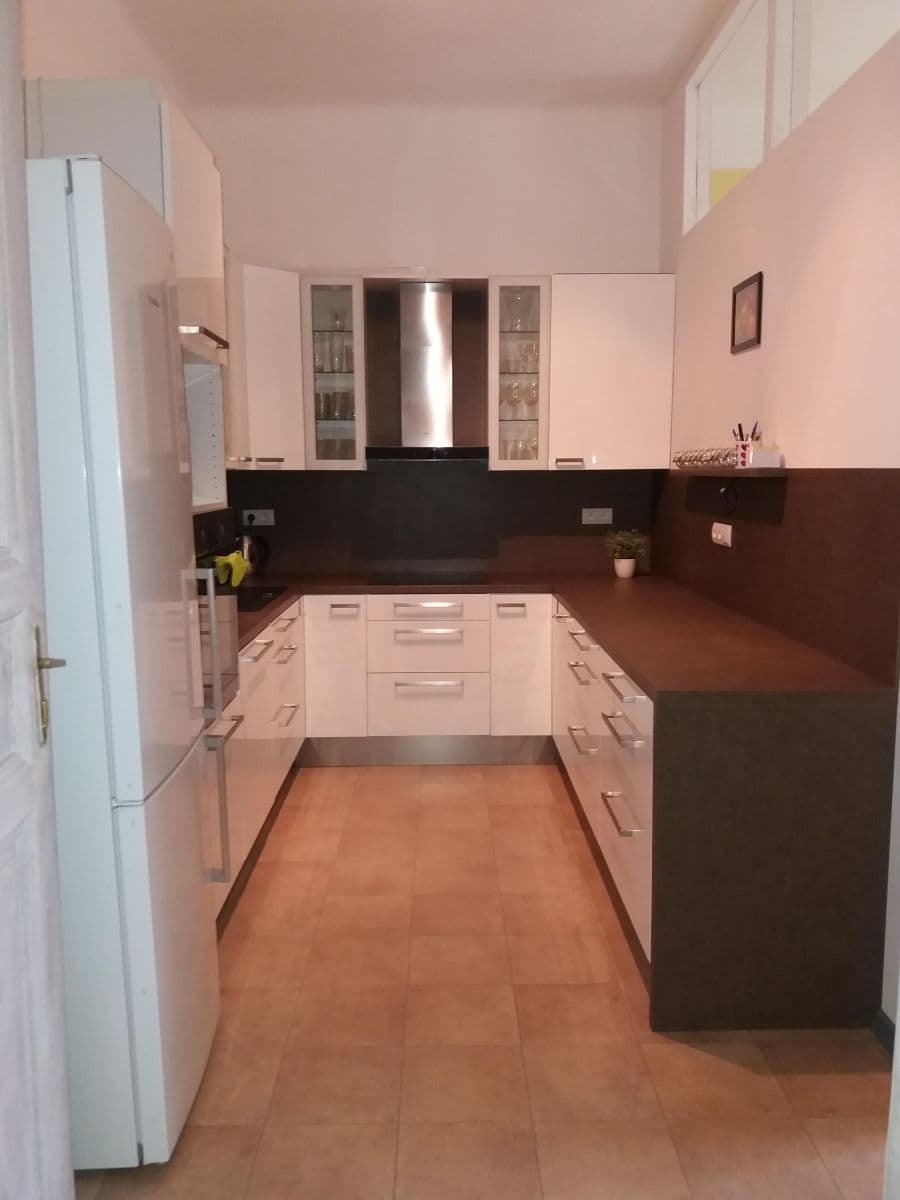 3 bedroom flat to rent, 80 m², Seifertova, Prague, Prague 3 bedroom flat to rent, 80 m², Seifertova, Prague, Prague