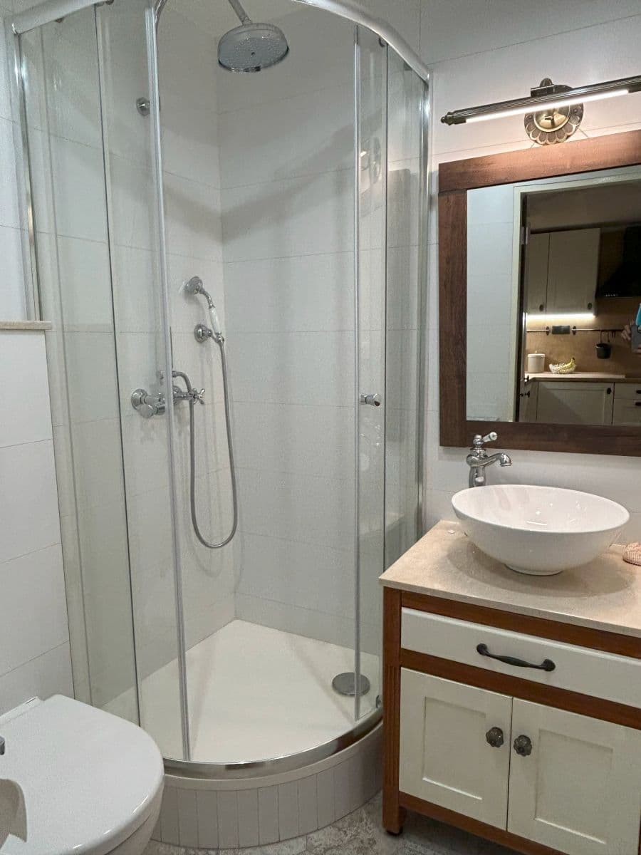 Studio flat to rent, 35 m², Pernerova, Prague, Prague Studio flat to rent, 35 m², Pernerova, Prague, Prague