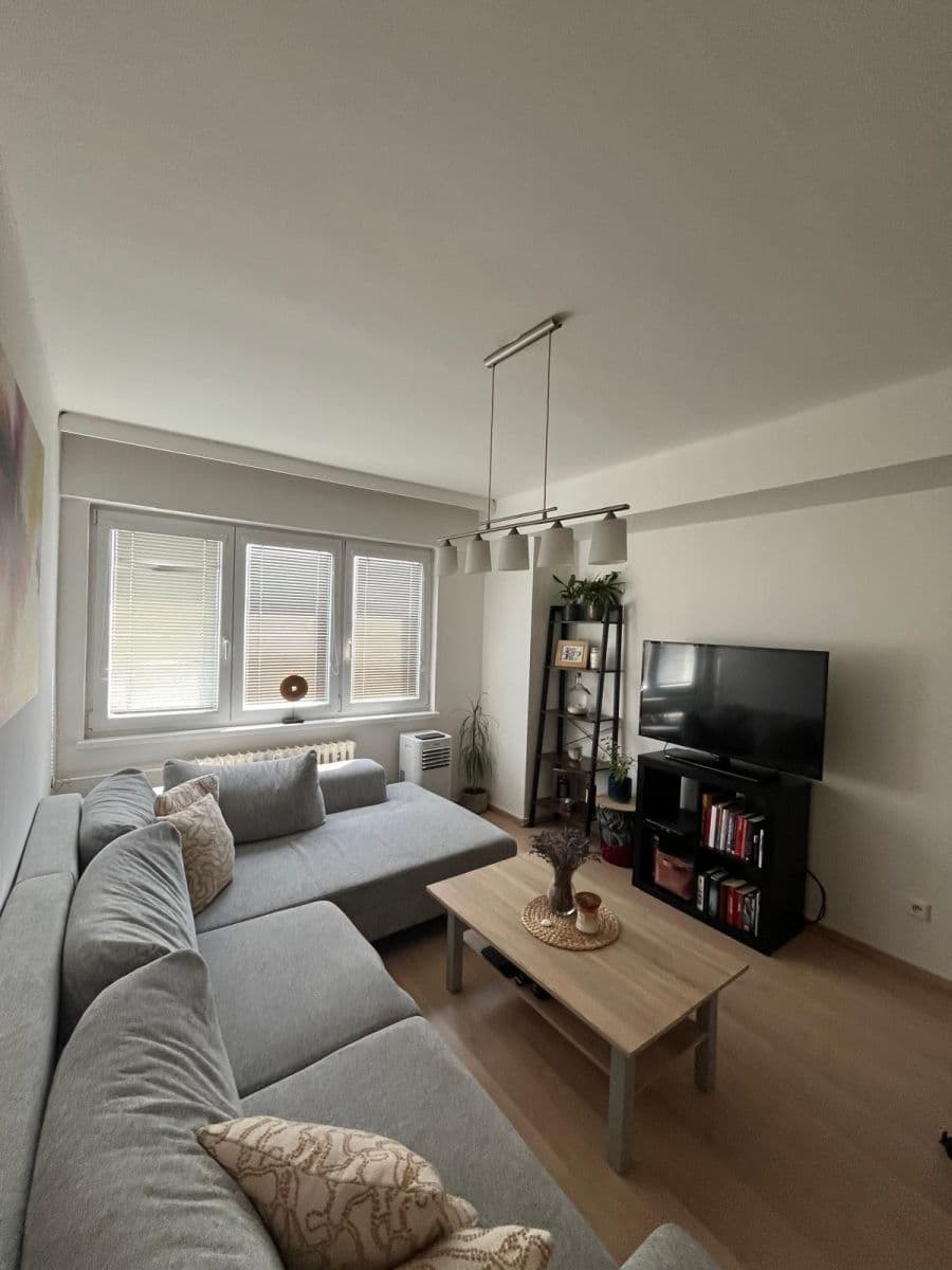 2 bedroom flat to rent, 41 m², Průběžná, Ostrava, Moravskoslezský Region 2 bedroom flat to rent, 41 m², Průběžná, Ostrava, Moravskoslezský Region