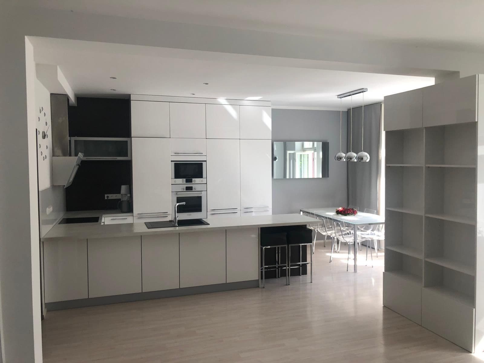 2 bedroom with open-plan kitchen flat to rent, 106 m², třída Karla IV., Hradec Králové, Královéhradecký Region 2 bedroom with open-plan kitchen flat to rent, 106 m², třída Karla IV., Hradec Králové, Královéhradecký Region