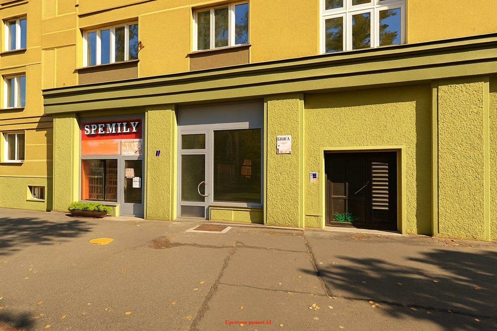 non-residential property to rent, 35 m², tř. Osvobození, Karviná, Moravskoslezský Region non-residential property to rent, 35 m², tř. Osvobození, Karviná, Moravskoslezský Region