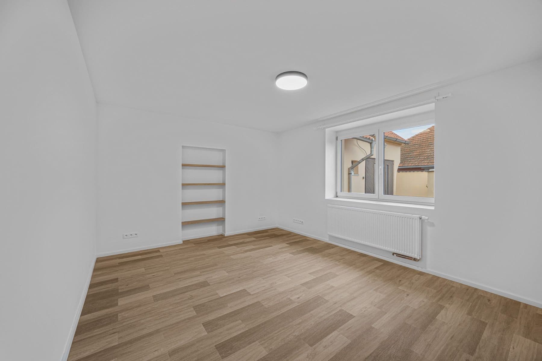 1 bedroom with open-plan kitchen flat to rent, 40 m², Českolipská, Mělník, Středočeský Region 1 bedroom with open-plan kitchen flat to rent, 40 m², Českolipská, Mělník, Středočeský Region