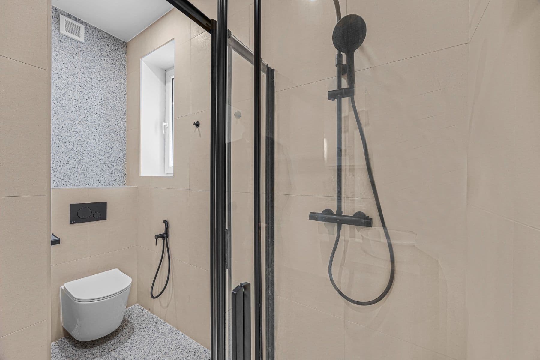 1 bedroom with open-plan kitchen flat to rent, 40 m², Českolipská, Mělník, Středočeský Region 1 bedroom with open-plan kitchen flat to rent, 40 m², Českolipská, Mělník, Středočeský Region