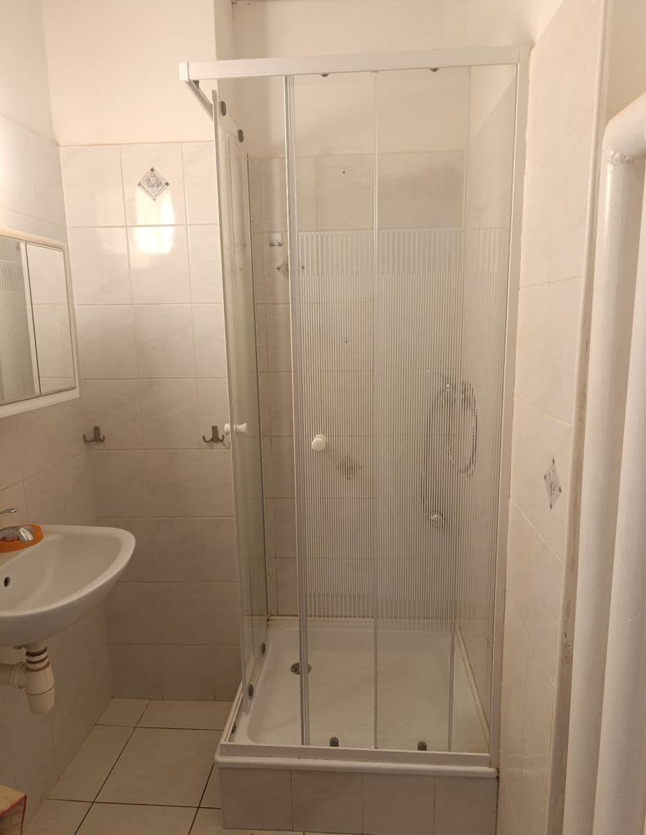 2 bedroom flat for sale, 56 m², K. Čapka, Karlovy Vary, Karlovarský Region 2 bedroom flat for sale, 56 m², K. Čapka, Karlovy Vary, Karlovarský Region