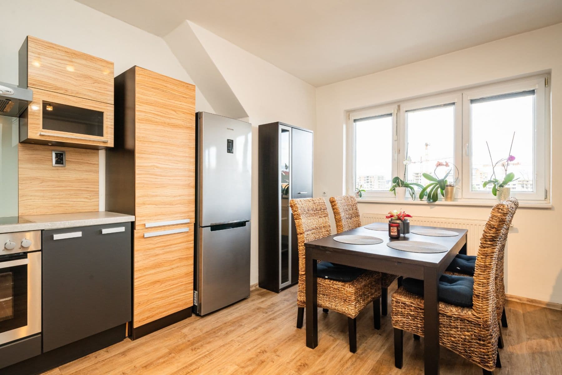 1 bedroom with open-plan kitchen flat to rent, 59 m², Freyova, Prague, Prague 1 bedroom with open-plan kitchen flat to rent, 59 m², Freyova, Prague, Prague