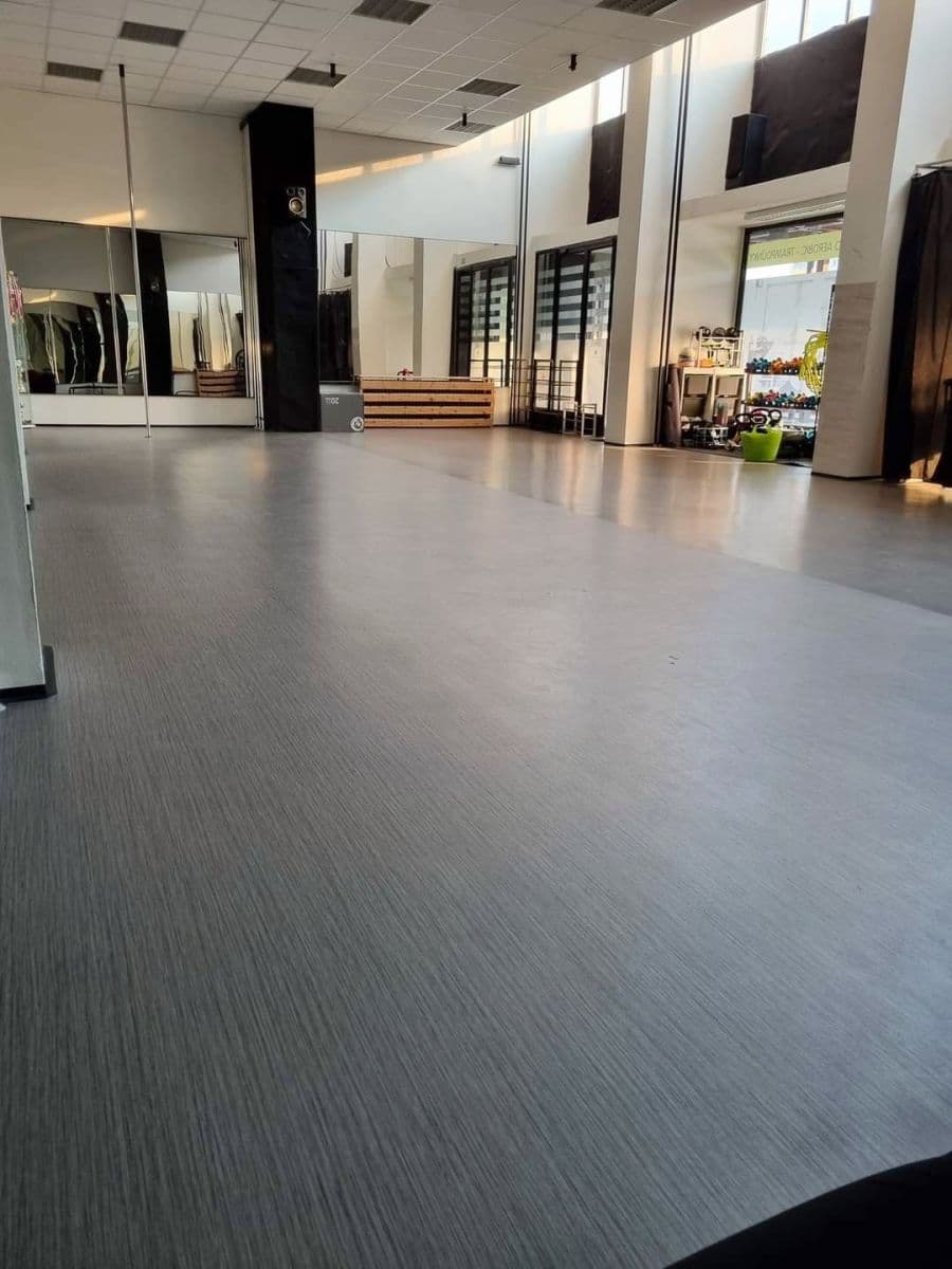 non-residential property to rent, 100 m², třída Edvarda Beneše, Hradec Králové, Královéhradecký Region non-residential property to rent, 100 m², třída Edvarda Beneše, Hradec Králové, Královéhradecký Region