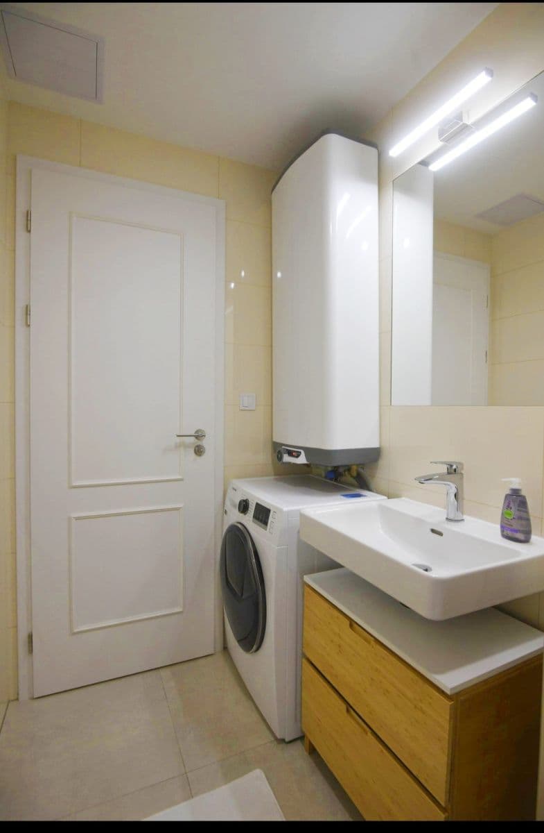 Studio flat for sale, 40 m², Ječná, Prague, Prague Studio flat for sale, 40 m², Ječná, Prague, Prague