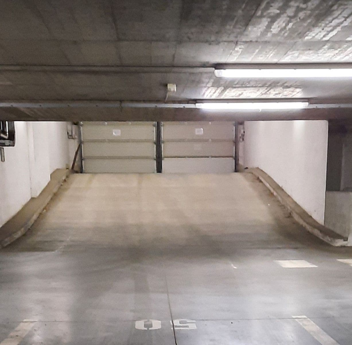 garage to rent, 10 m², Pod Bohdalcem I, Prague, Prague garage to rent, 10 m², Pod Bohdalcem I, Prague, Prague