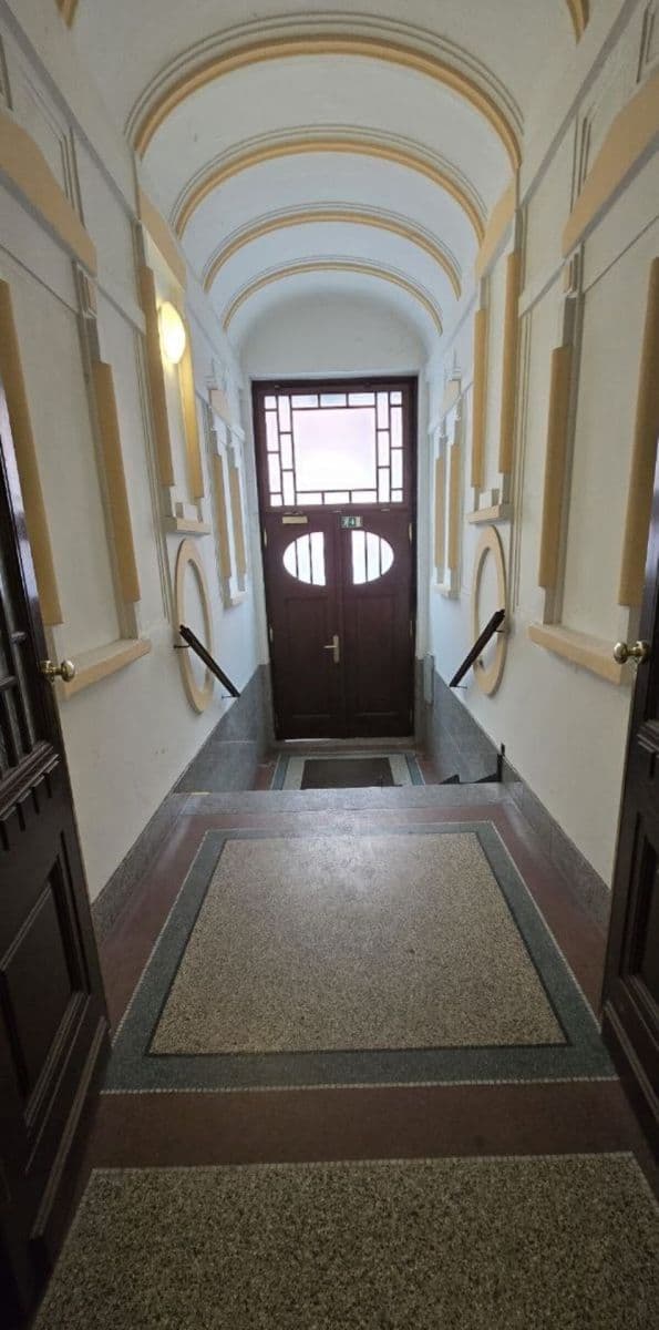 2 bedroom flat for sale, 57 m², U Průhonu, Prague, Prague 2 bedroom flat for sale, 57 m², U Průhonu, Prague, Prague