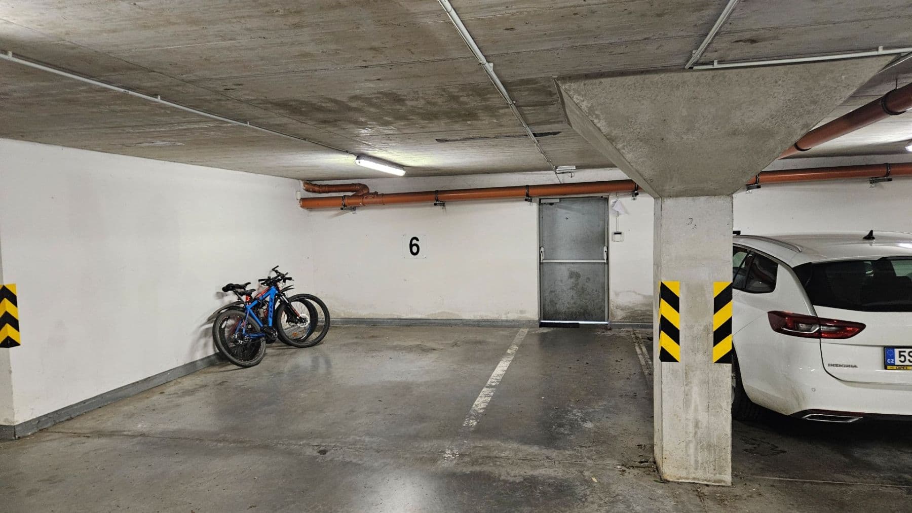 2 bedroom with open-plan kitchen flat to rent, 76 m², Dalmatská, Úvaly, Středočeský Region 2 bedroom with open-plan kitchen flat to rent, 76 m², Dalmatská, Úvaly, Středočeský Region