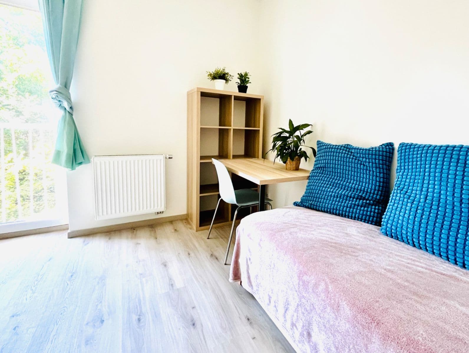 Studio flat to rent, 22 m², V Kněžívce, Tuchoměřice, Středočeský Region Studio flat to rent, 22 m², V Kněžívce, Tuchoměřice, Středočeský Region