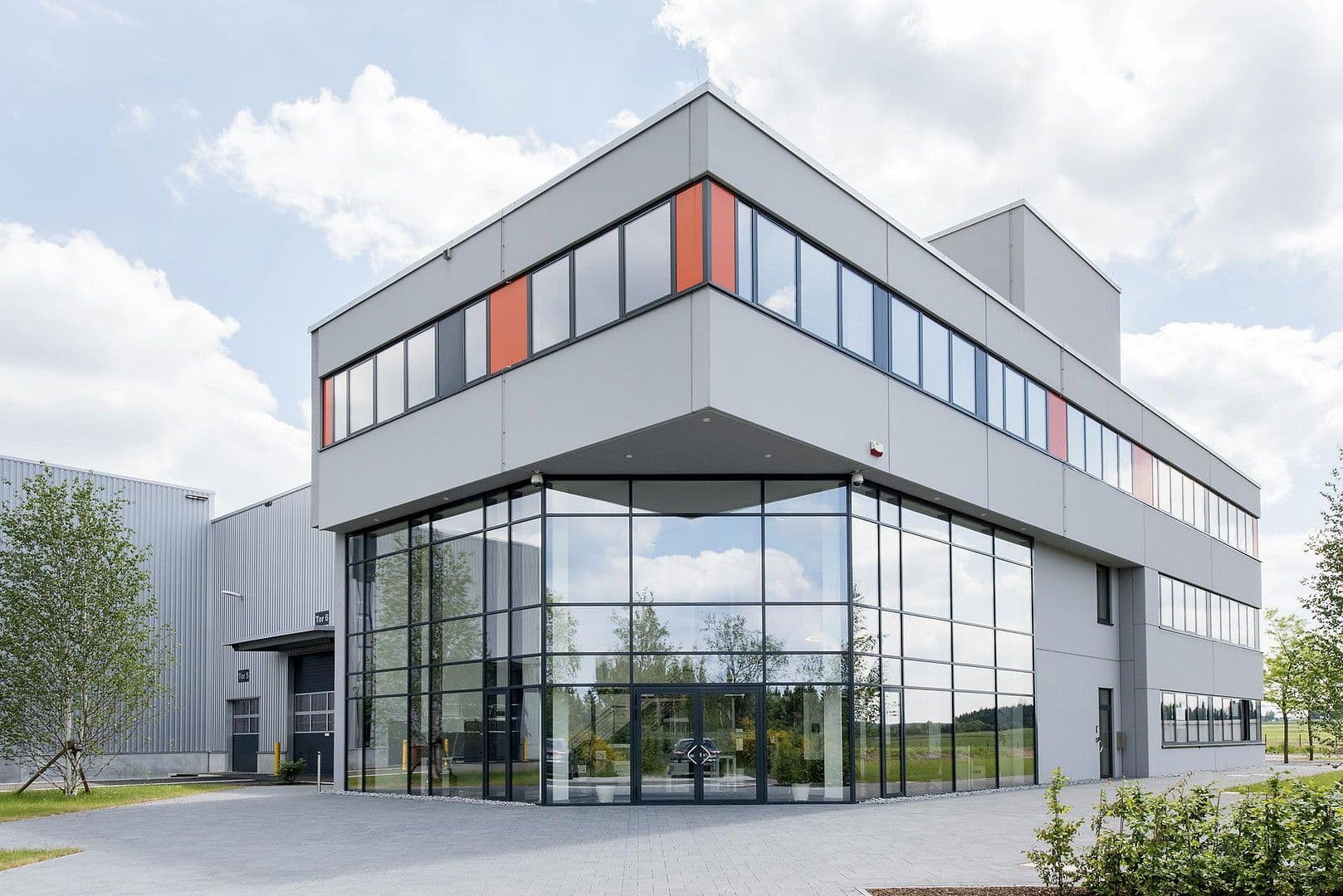 non-residential property to rent, 2,208 m², Burbach, North Rhine-Westphalia non-residential property to rent, 2,208 m², Burbach, North Rhine-Westphalia