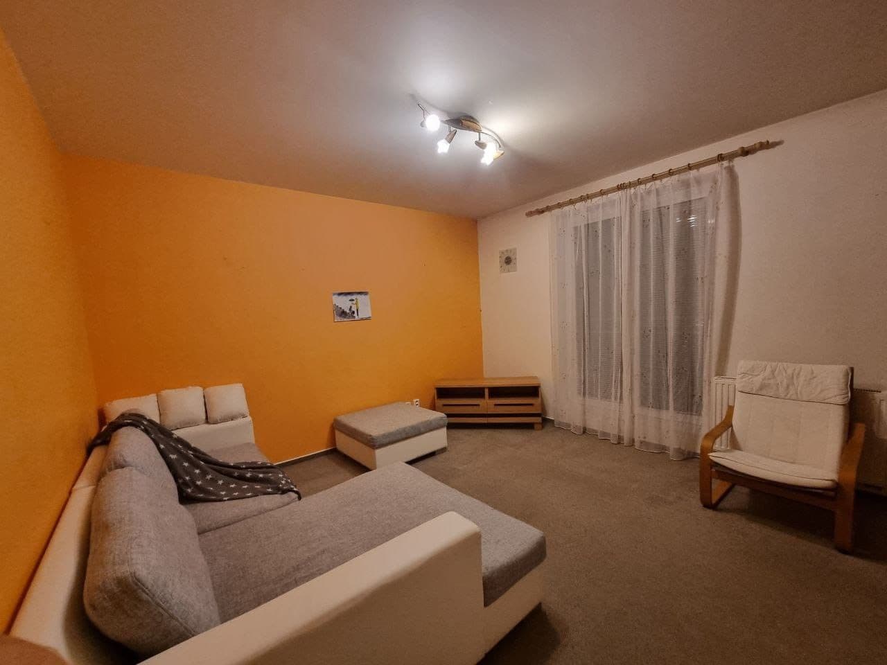 1 bedroom with open-plan kitchen flat to rent, 49 m², Nad Údolím, Husinec, Středočeský Region 1 bedroom with open-plan kitchen flat to rent, 49 m², Nad Údolím, Husinec, Středočeský Region