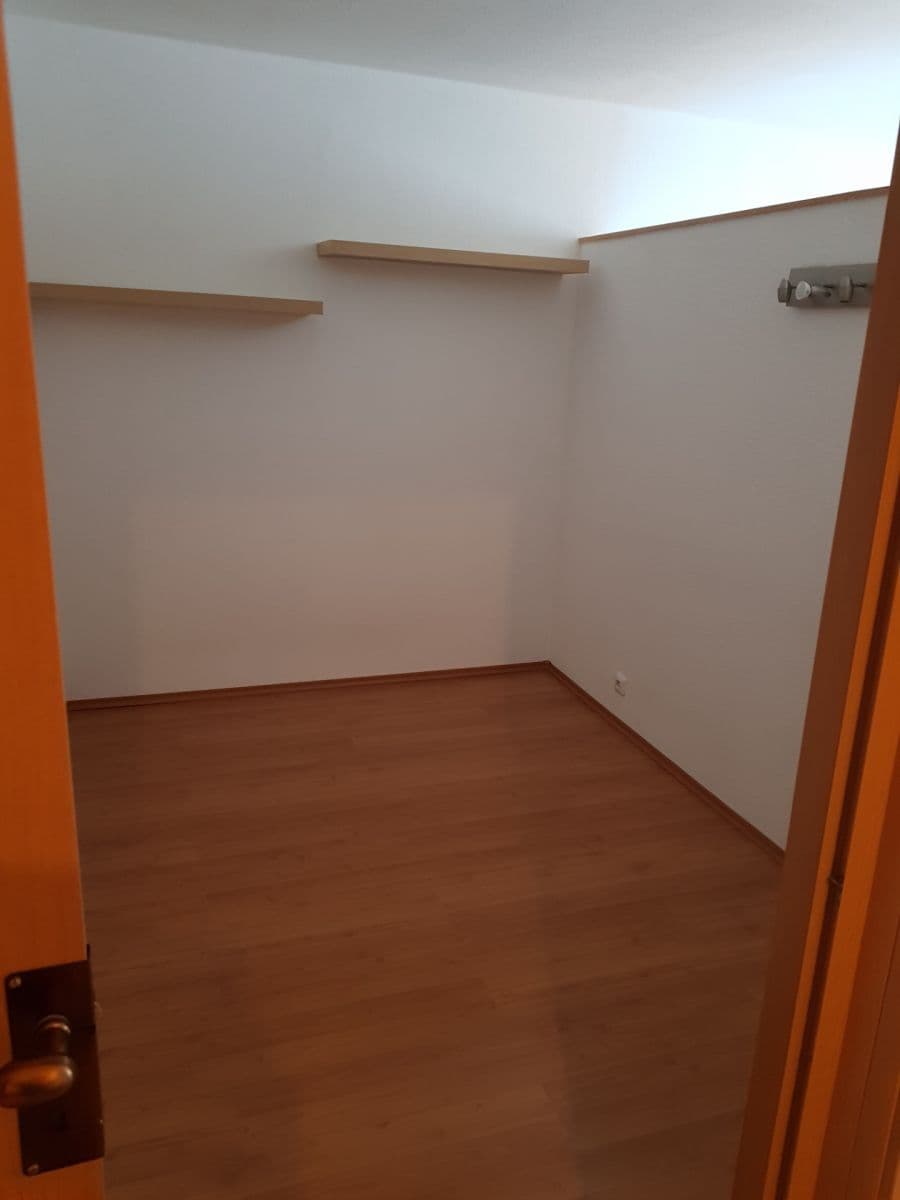 2 bedroom flat to rent, 60 m², Seifertova, Sokolov, Karlovarský Region 2 bedroom flat to rent, 60 m², Seifertova, Sokolov, Karlovarský Region