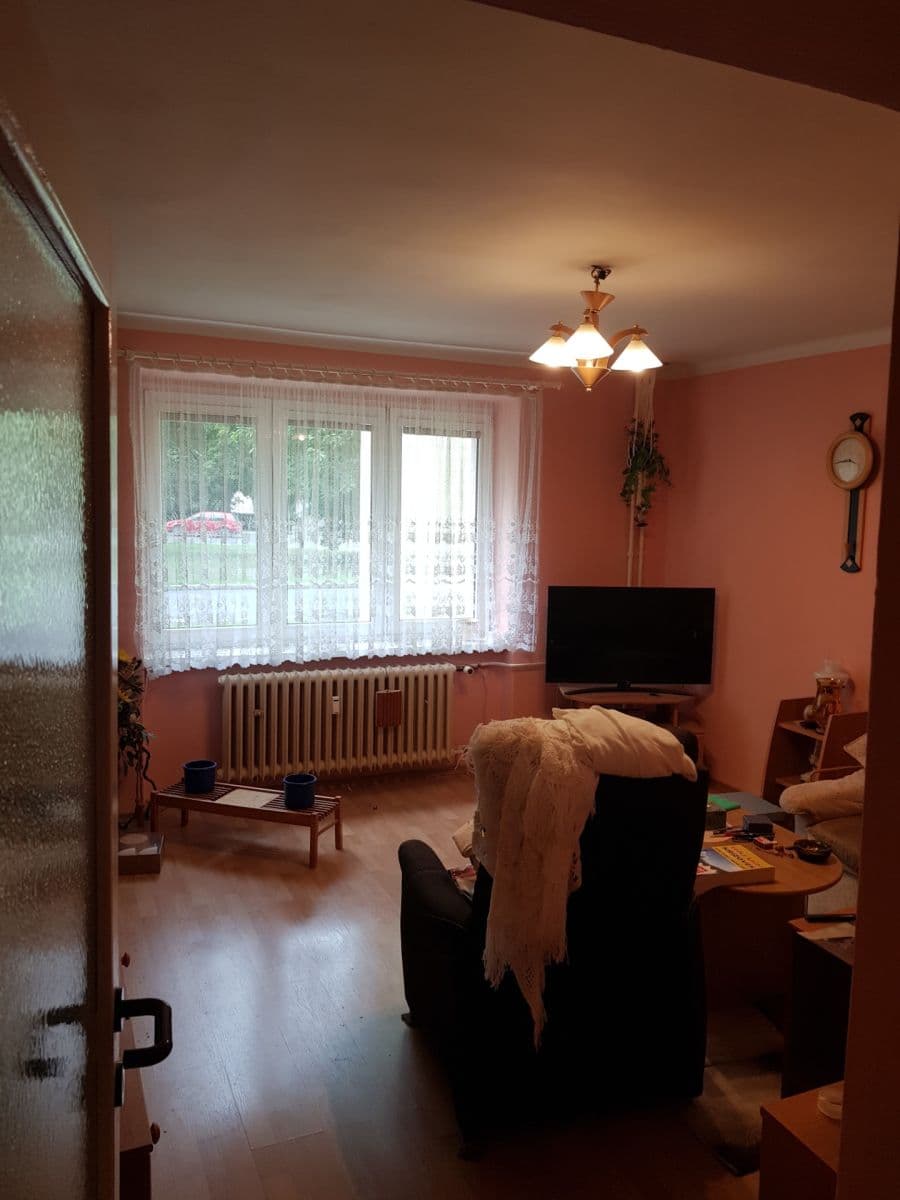 1 bedroom flat to rent, 50 m², Jednoty, Sokolov, Karlovarský Region 1 bedroom flat to rent, 50 m², Jednoty, Sokolov, Karlovarský Region