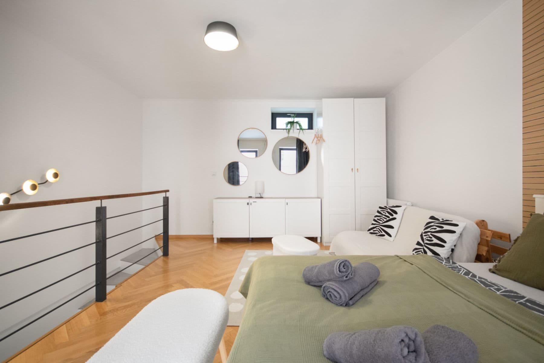 1 bedroom with open-plan kitchen flat to rent, 46 m², Pernerova, Prague, Prague 1 bedroom with open-plan kitchen flat to rent, 46 m², Pernerova, Prague, Prague
