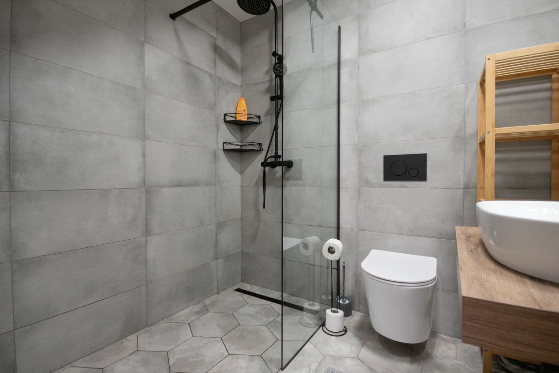 1 bedroom with open-plan kitchen flat to rent, 46 m², Pernerova, Prague, Prague 1 bedroom with open-plan kitchen flat to rent, 46 m², Pernerova, Prague, Prague