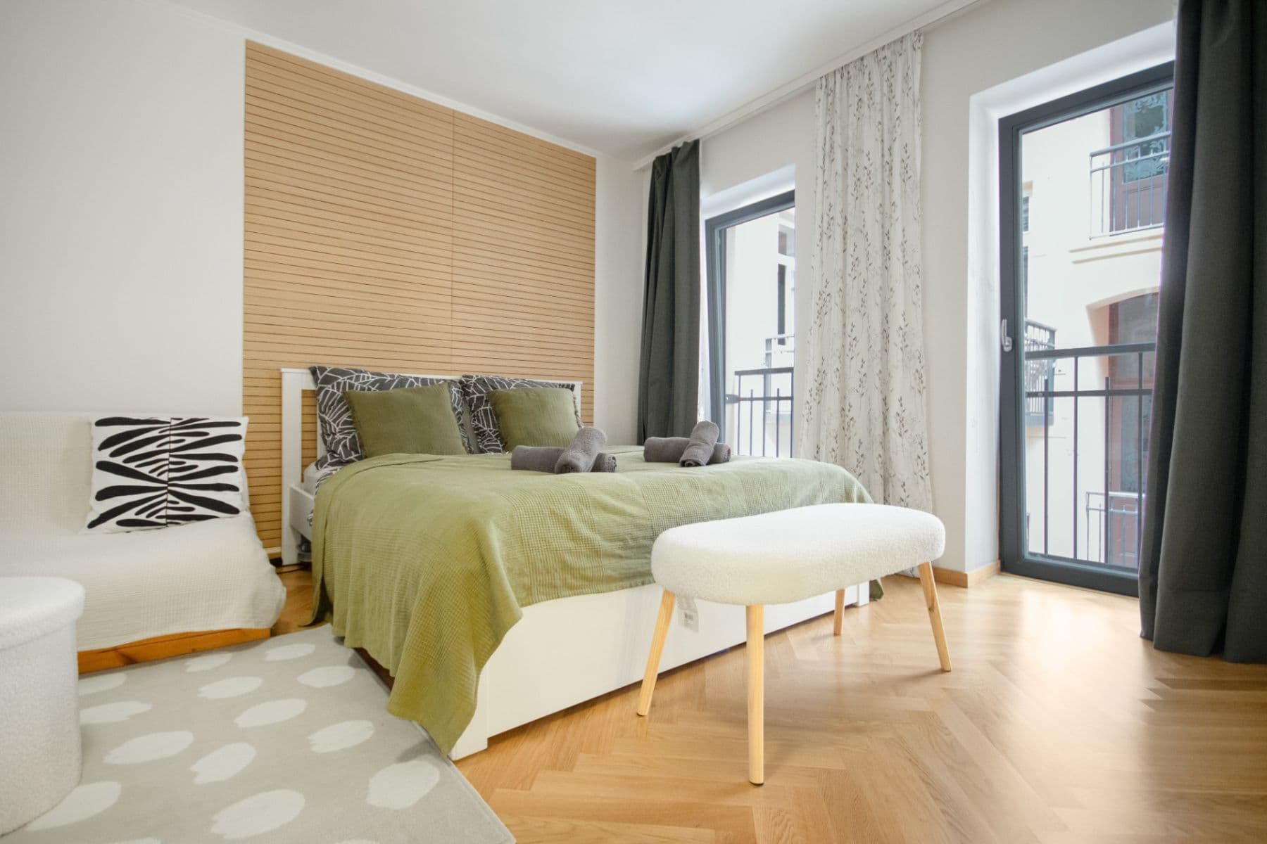 1 bedroom with open-plan kitchen flat to rent, 46 m², Pernerova, Prague, Prague 1 bedroom with open-plan kitchen flat to rent, 46 m², Pernerova, Prague, Prague