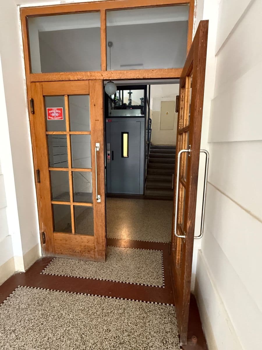 Studio flat to rent, 41 m², Kostelní, Prague, Prague Studio flat to rent, 41 m², Kostelní, Prague, Prague