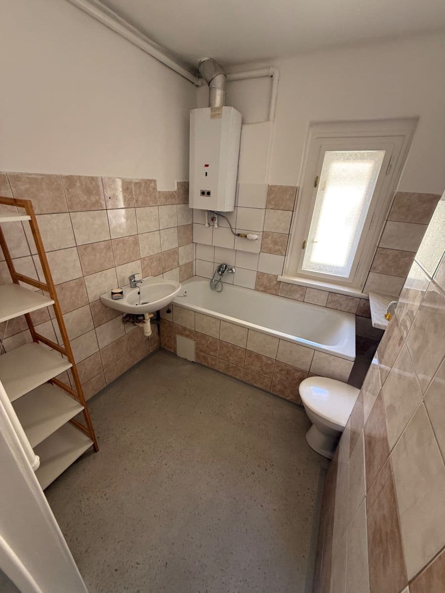 Studio flat to rent, 41 m², Kostelní, Prague, Prague Studio flat to rent, 41 m², Kostelní, Prague, Prague