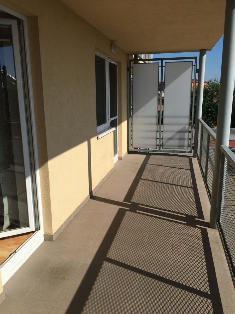 1 bedroom with open-plan kitchen flat for sale, 71 m², Kotojedská, Kroměříž, Zlínský Region 1 bedroom with open-plan kitchen flat for sale, 71 m², Kotojedská, Kroměříž, Zlínský Region