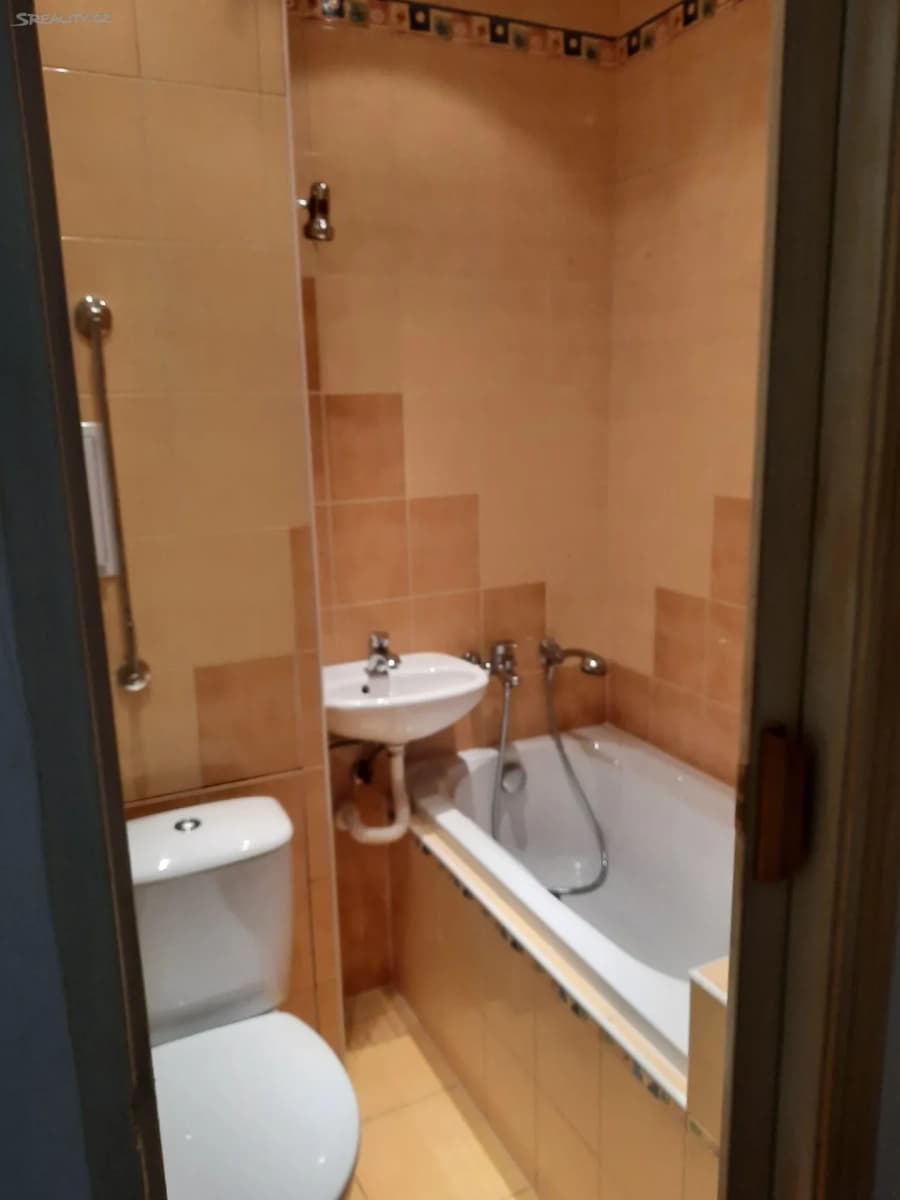 Studio flat to rent, 23 m², Svojsíkova, Teplice, Ústecký Region Studio flat to rent, 23 m², Svojsíkova, Teplice, Ústecký Region