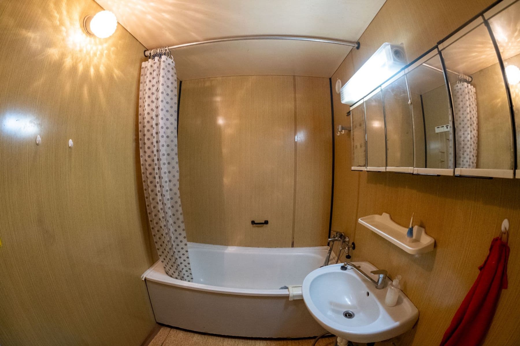 3 bedroom flat for sale, 71 m², U Koupaliště, Karlovy Vary, Karlovarský Region 3 bedroom flat for sale, 71 m², U Koupaliště, Karlovy Vary, Karlovarský Region