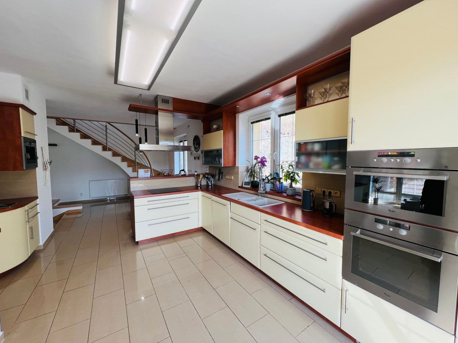 house for sale, 328 m², Letovice, Jihomoravský Region house for sale, 328 m², Letovice, Jihomoravský Region