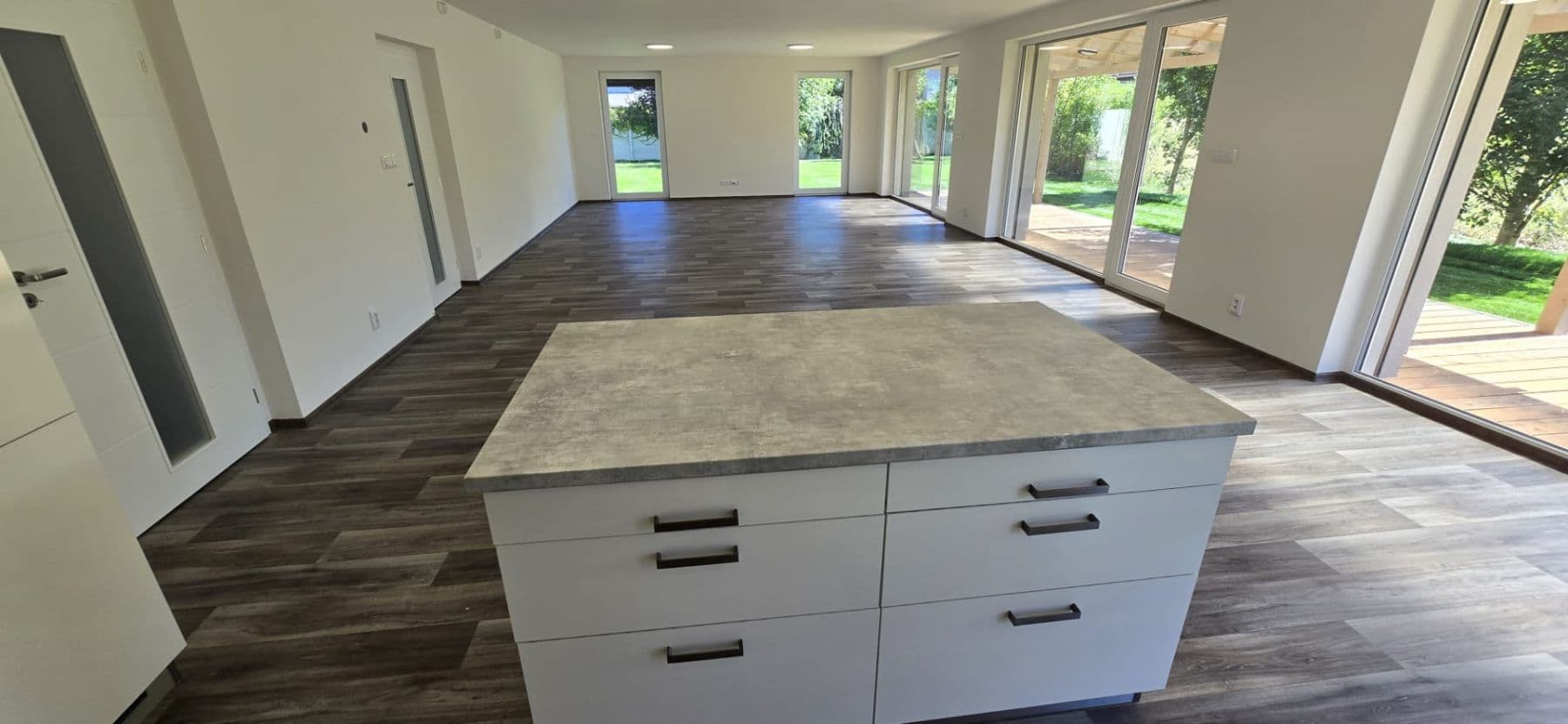 house to rent, 324 m², Jižní, Líbeznice, Středočeský Region house to rent, 324 m², Jižní, Líbeznice, Středočeský Region