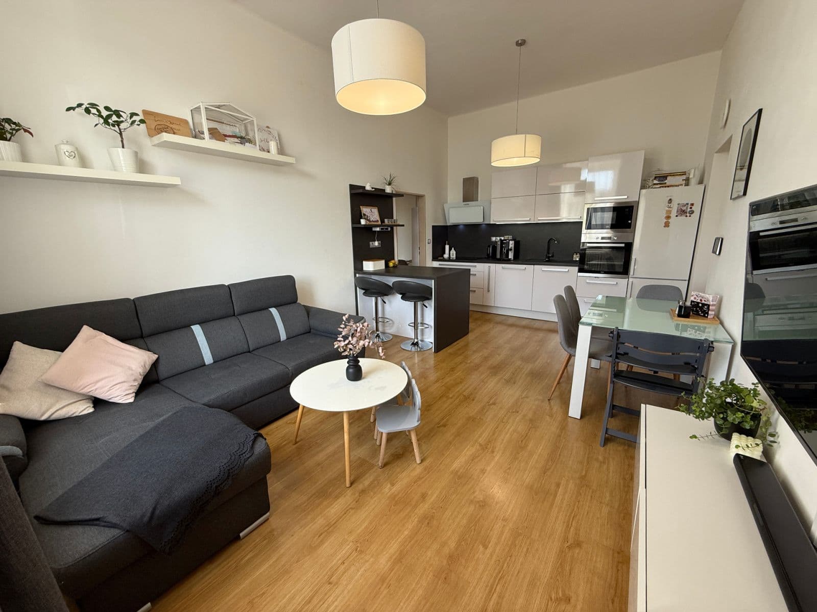 3 bedroom with open-plan kitchen flat for sale, 86 m², Pražská, Písek, Jihočeský Region 3 bedroom with open-plan kitchen flat for sale, 86 m², Pražská, Písek, Jihočeský Region