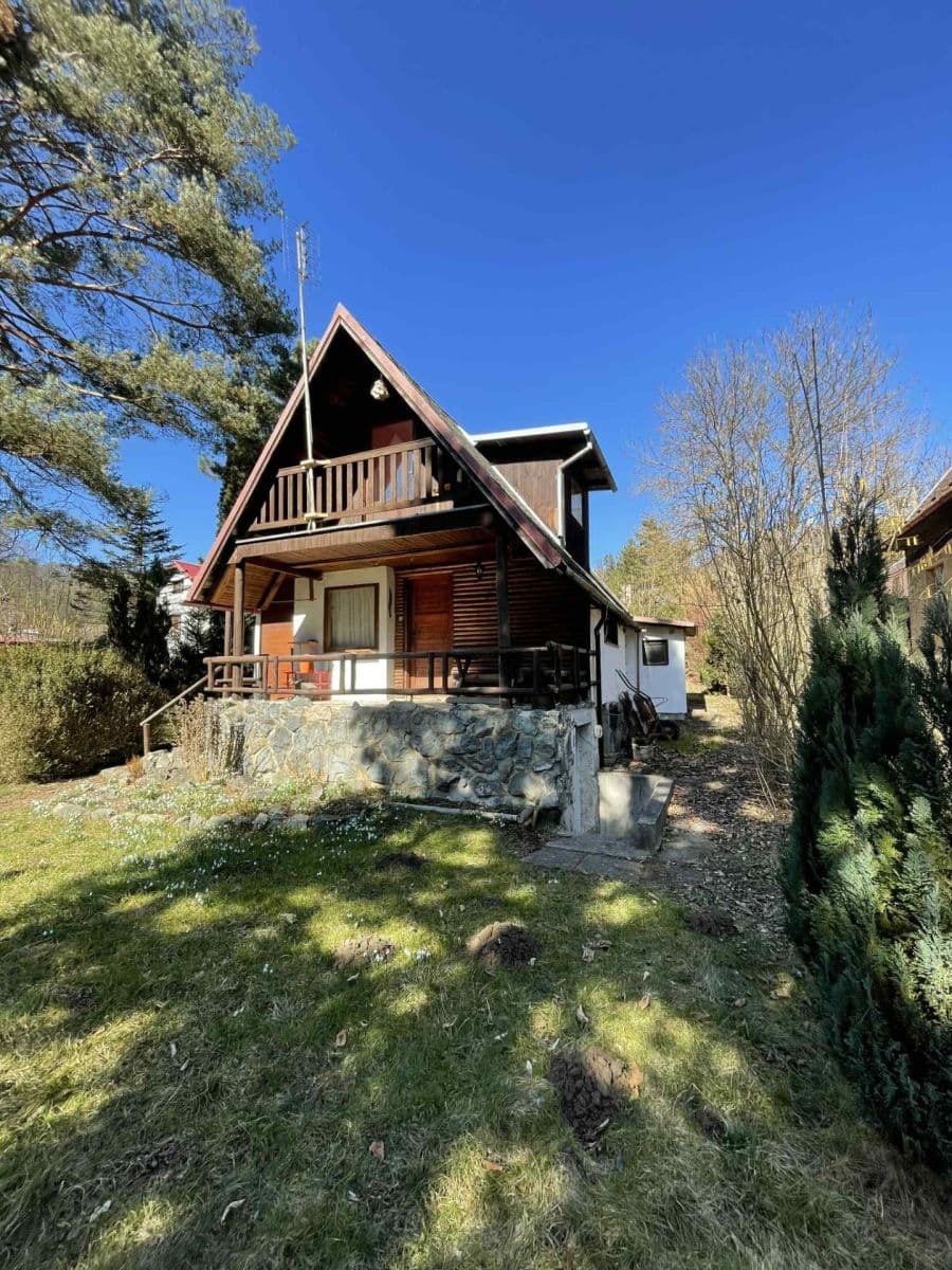 recreational property to rent, 800 m², Stříbrná Skalice, Středočeský Region recreational property to rent, 800 m², Stříbrná Skalice, Středočeský Region