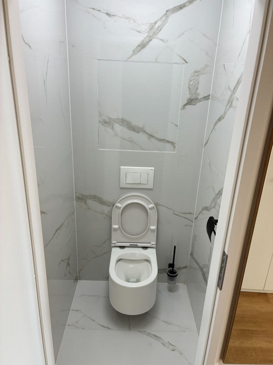 1 bedroom with open-plan kitchen flat to rent, 42 m², Brandlova, Prague, Prague 1 bedroom with open-plan kitchen flat to rent, 42 m², Brandlova, Prague, Prague