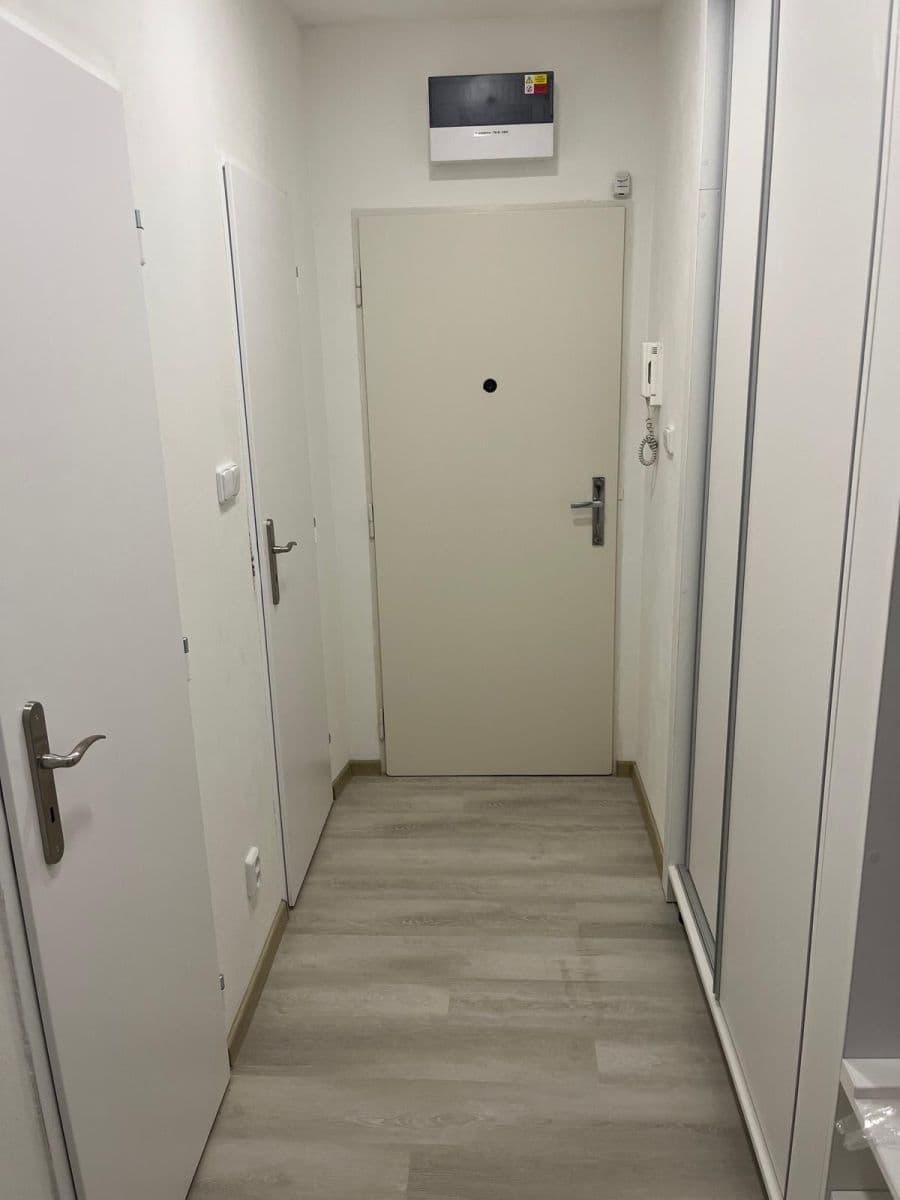 3 bedroom flat to rent, 64 m², Jaselská, Ostrava, Moravskoslezský Region 3 bedroom flat to rent, 64 m², Jaselská, Ostrava, Moravskoslezský Region