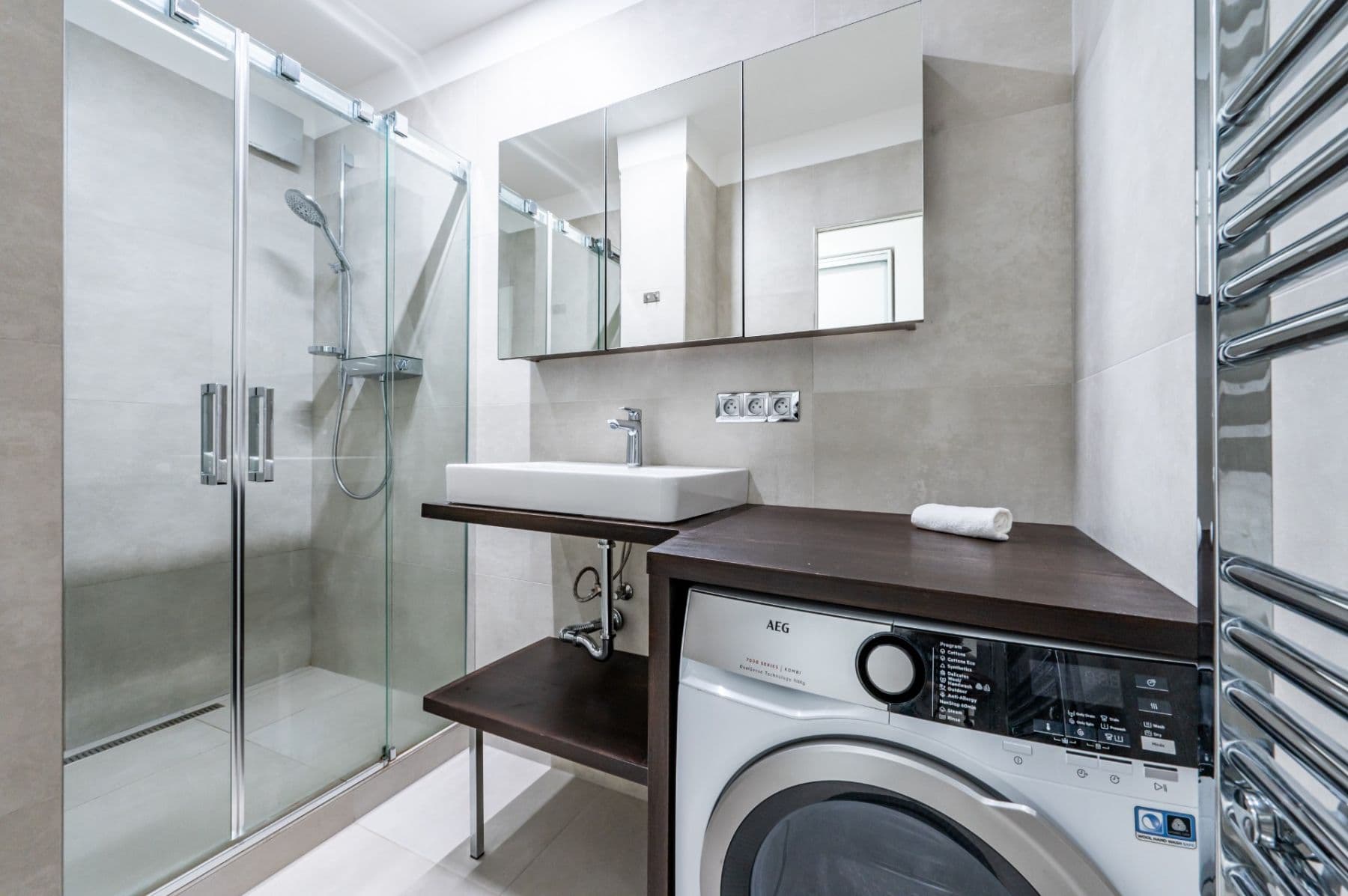 1 bedroom with open-plan kitchen flat for sale, 52 m², Jabloňová, Prague, Prague 1 bedroom with open-plan kitchen flat for sale, 52 m², Jabloňová, Prague, Prague